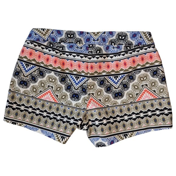 Old Navy Multicolor Patterned Women Shorts - Picture 4 of 7